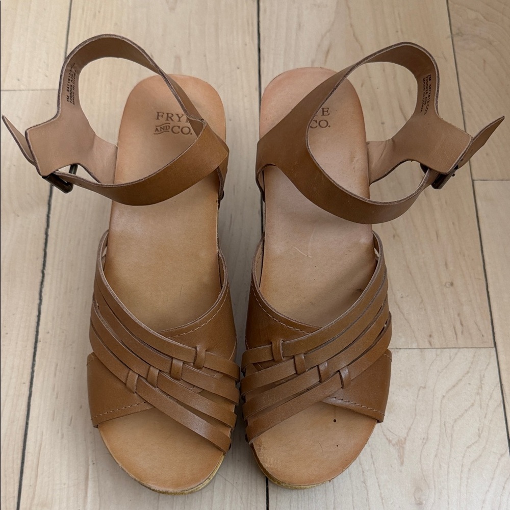 FRYE AND CO. Cognac Tan Leather Woven Ankle-Strap Sandals